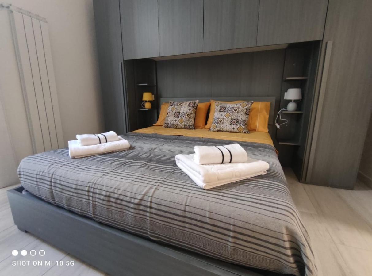 Domus Gaudio Near Oplonti Ruins Apartment Torre Annunziata Ngoại thất bức ảnh
